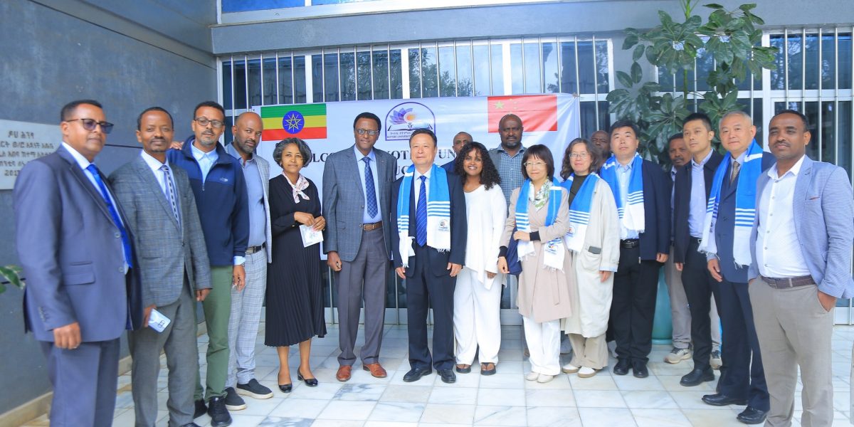 China’s Henan Province Visits kue